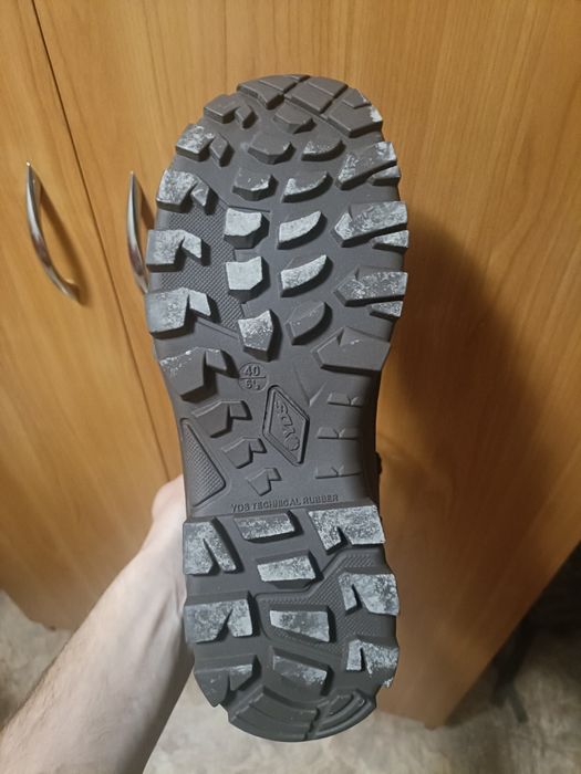 Продам берці YDS