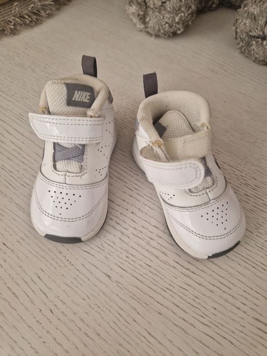 Шкіряні кросівки nike