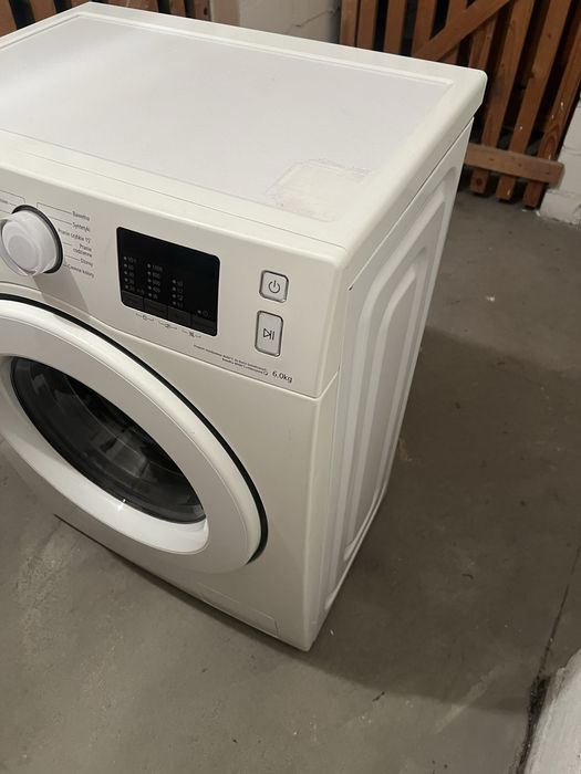 Pralka SAMSUNG (6kg) w bardzo dobrym stanie
