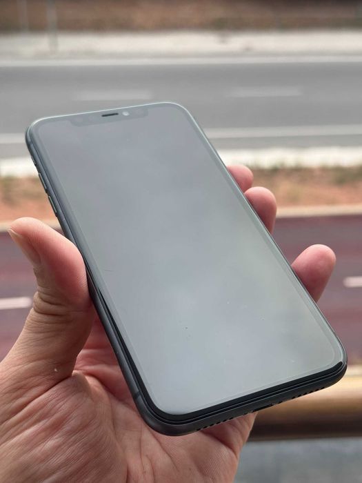 iPhone 11 como Novo (Garantia de 6 meses)