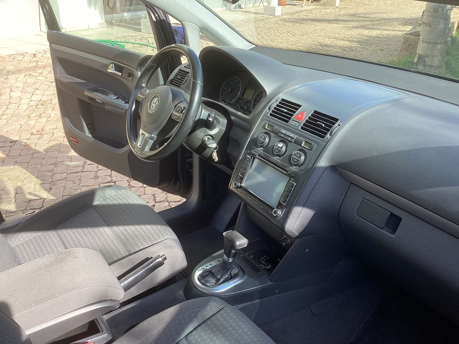 VW TOURAN 1.9 TDI Conceptline 5 lugares DSG