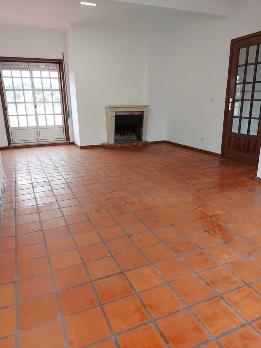 T3 com Terraço e Garagem