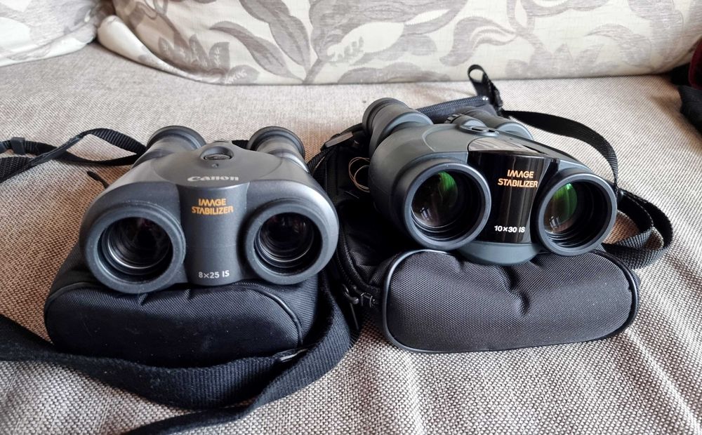 Бинокль cо стабилизацией изображения Canon 8x25 10x30 IS