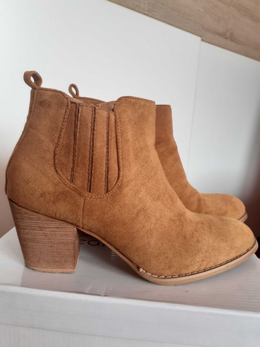 Botki kamelowe niskie