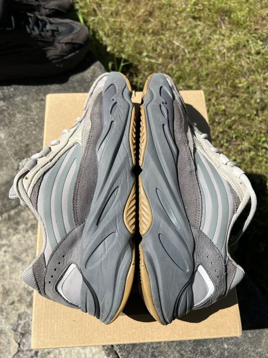 Adidas Yeezy Boost 700 V2 Tephra sneakersy niskie kanye 43 1/3