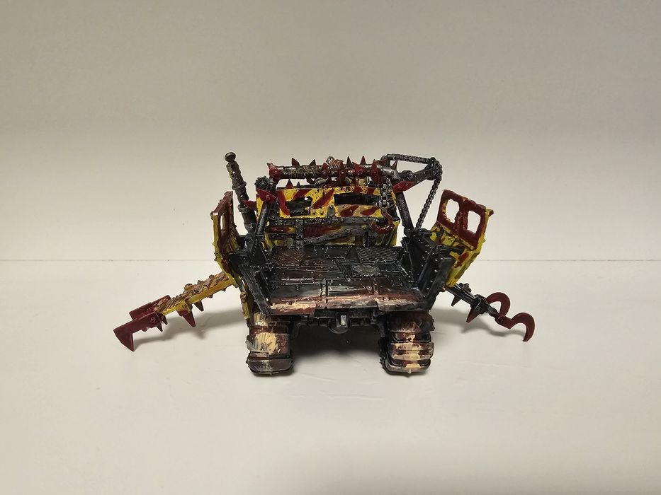 Ork Trukk Warhamer 40k (całkowicie pomalowany)