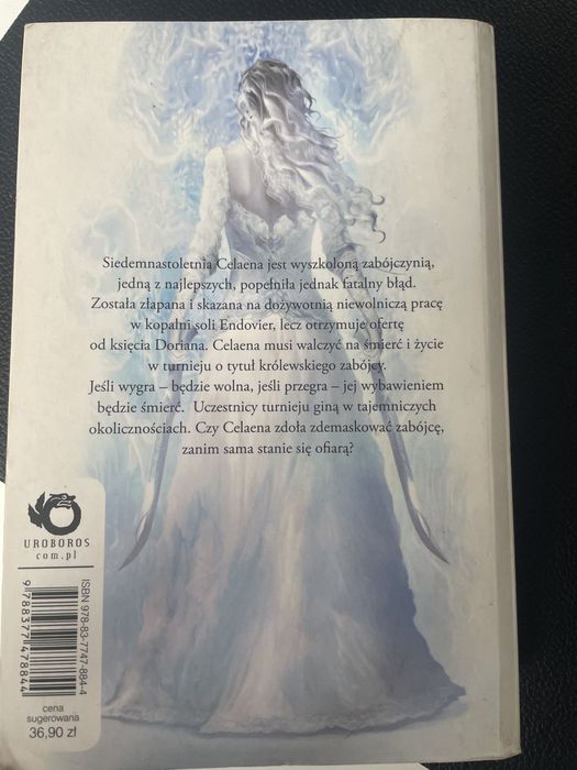 „Szklany tron” Sarah J. Maas