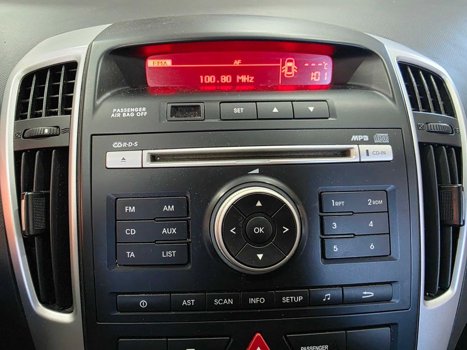 radio oryginalne Kia Ceed 1 I lift 10r sprawne