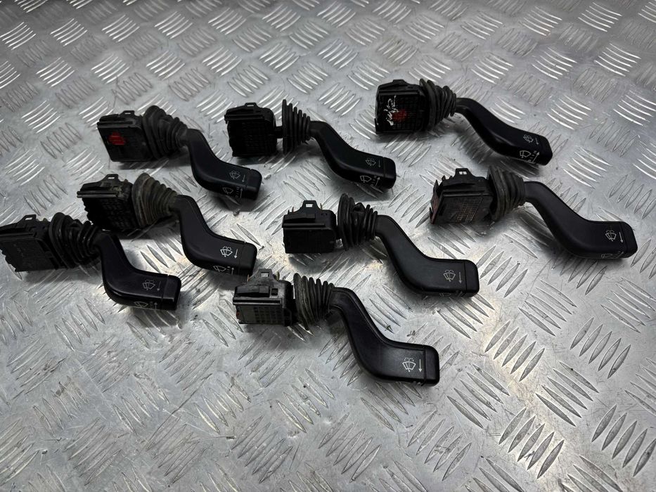 Переключатель стеклоочистителя дворников Opel Vectra B 90243394
