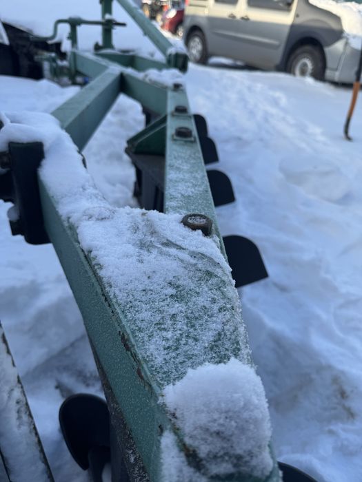 Продам плуг привезений з Польщі