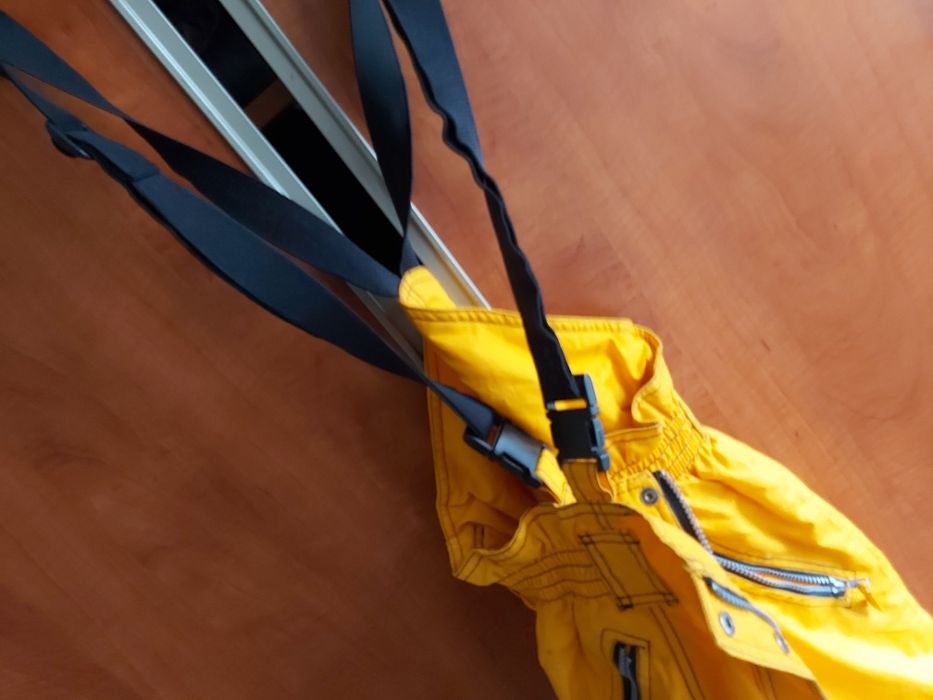 Spodnie ocieplane z szelkami