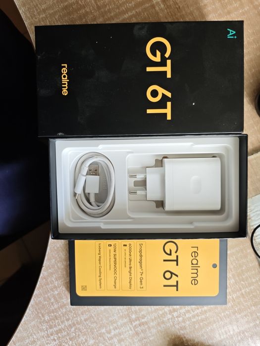 Продам Realme GT 6 T