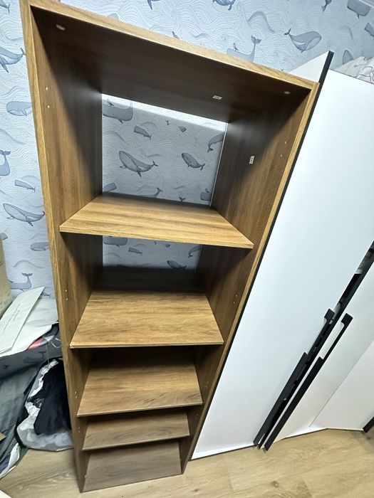 Етажерка ДСП висока