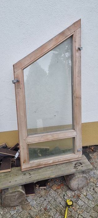 Okno drewniane trapezowe szyba prózniowa