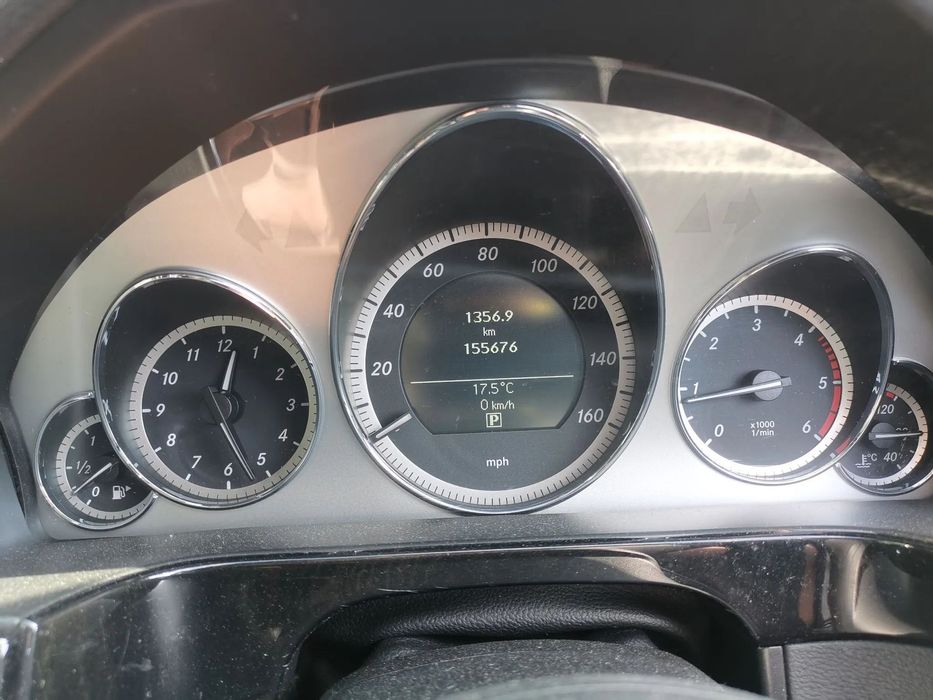 Mercedes-Benz Klasa E Sprzedam Mercedesa E class 250 cdi (Anglik).