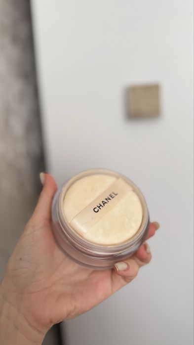 Розсипчаста пудра Chanel Poudre Universelle Libre