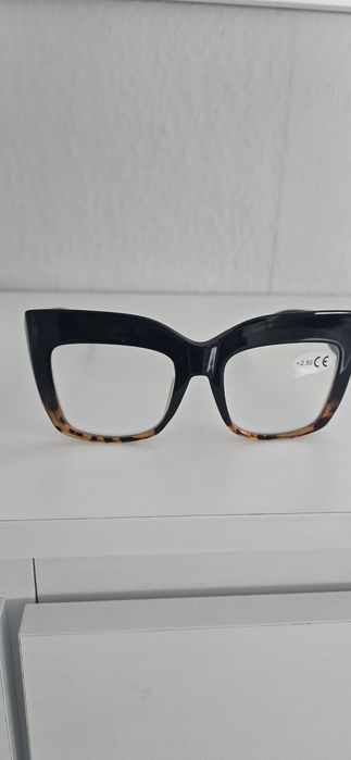 Okulary plus 2.5 panterkowe  kocie