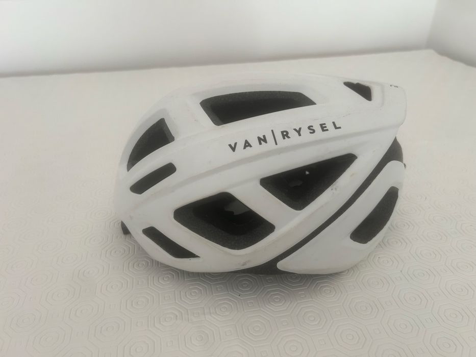Capacete Van Rysel