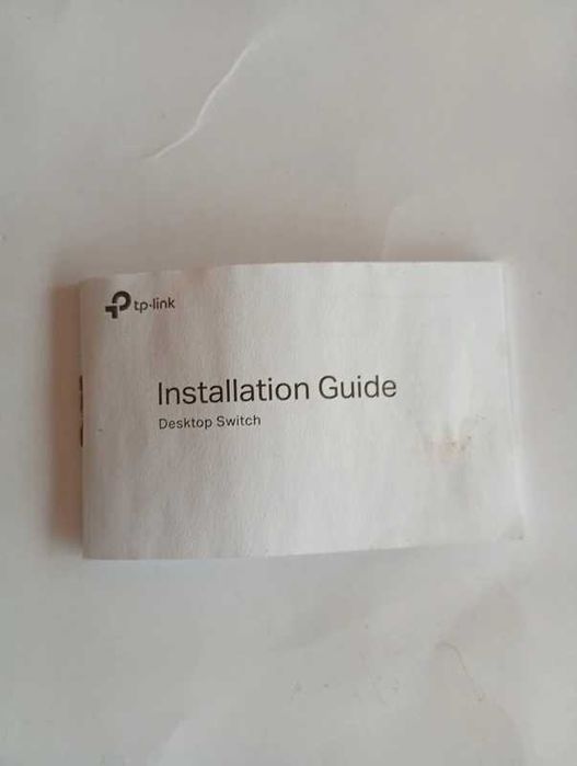 Switch de Rede TP-Link TL-SF1005D + Fonte de Alimentação + Manual