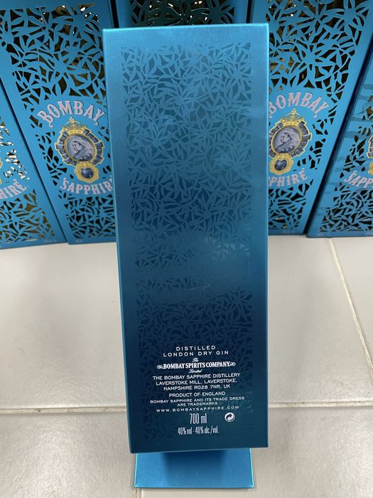 Bombay Saphire caixa de metal 75cl
