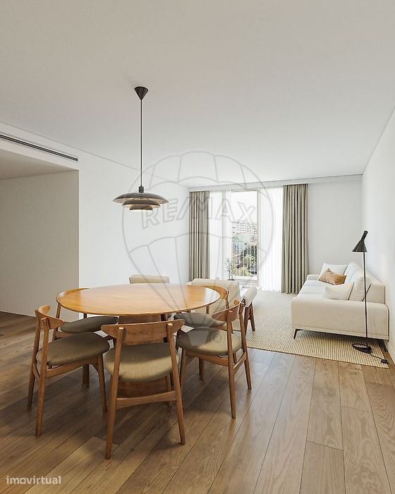 Apartamento T4 para venda