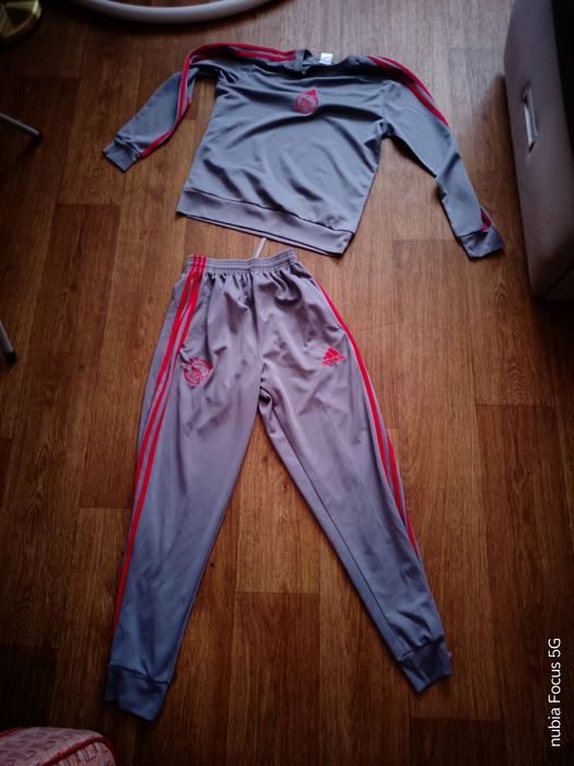 Красівки красовки для дівчат жінок