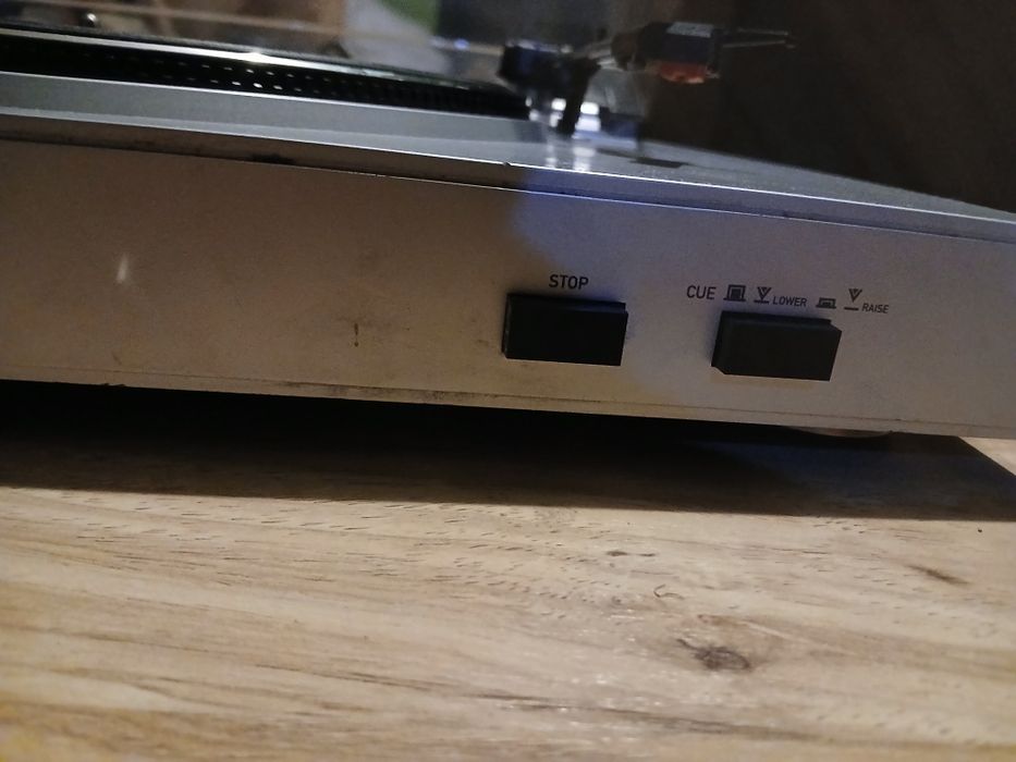 Sprzedam gramofon
