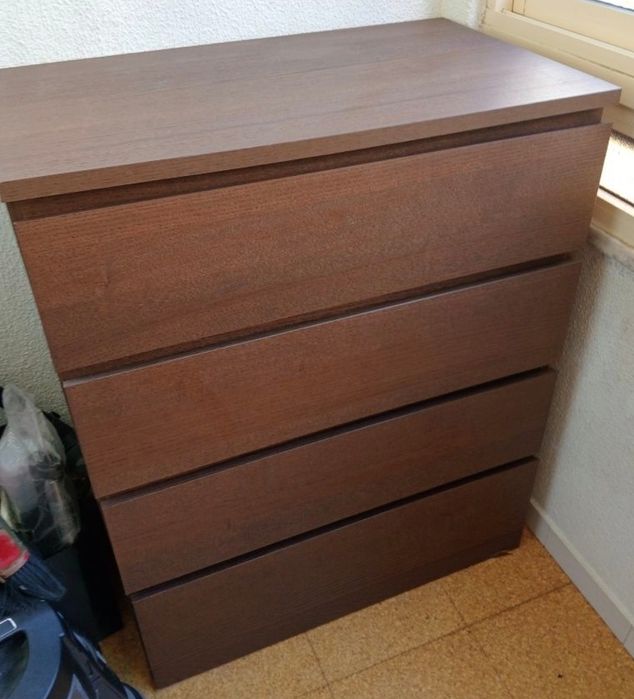 Cómoda malm 4 grande IKEA
