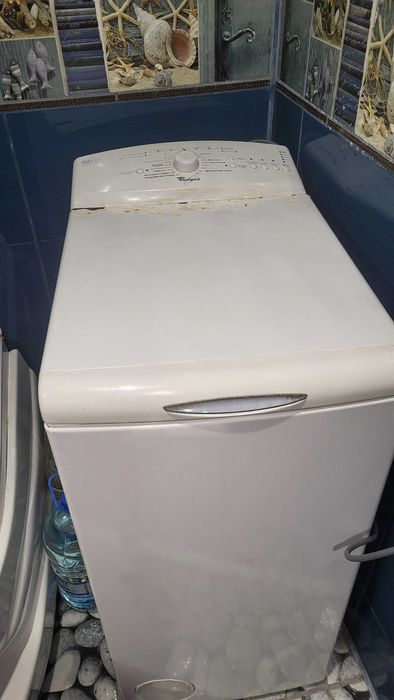 Пральна машина  Whirpool на запчастини 1000 грн
