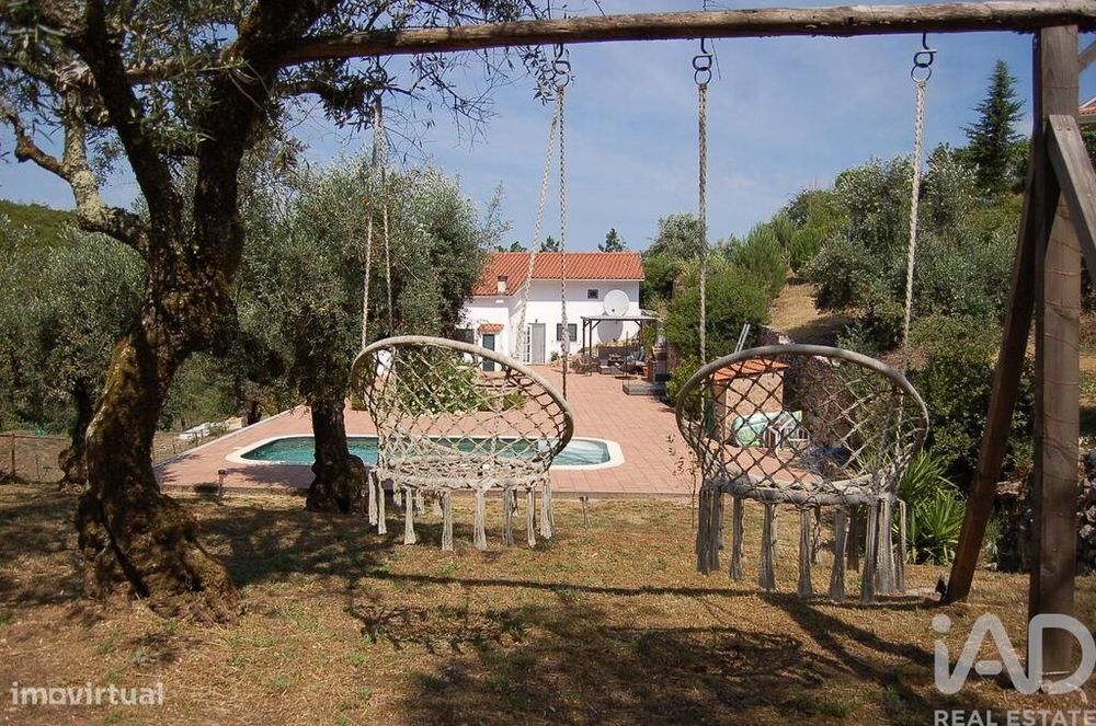 Casa / Villa T5 em Almoster de 108,00 m2