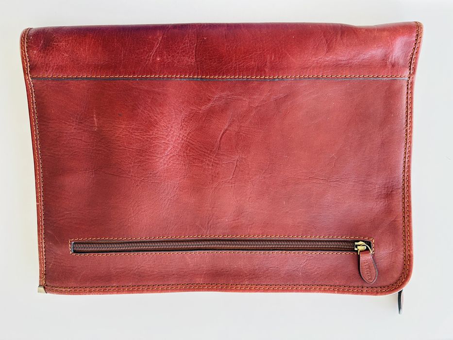 Pasta documentos Katana em bom estado (muito pouco uso)