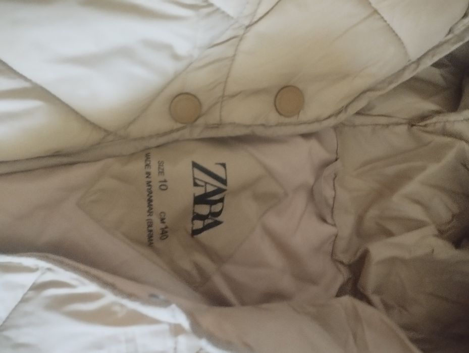 Куртка Zara для дівчинки
