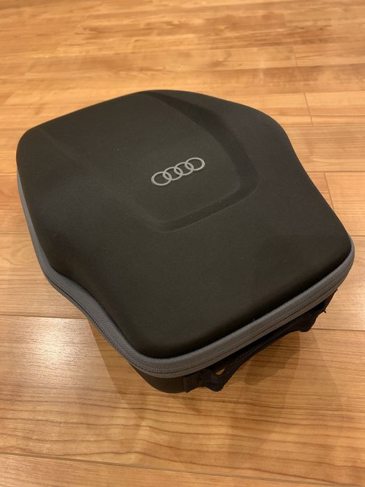 Apoio Braço com Arrumação Audi Original