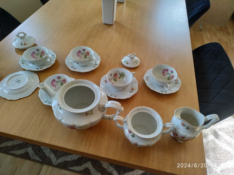 Komplet do kawy firmy C.T. Tielsch Wałbrzych