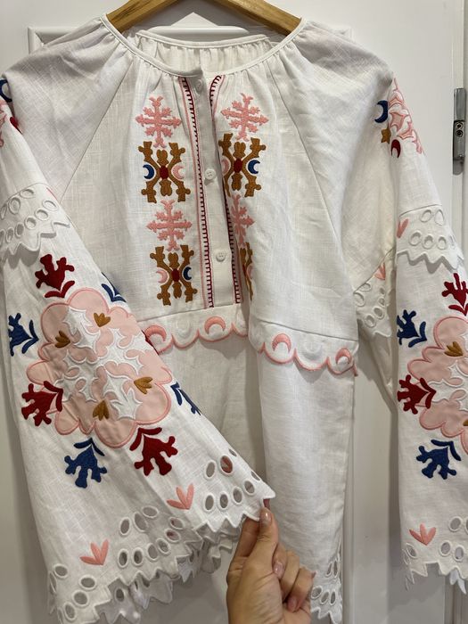 Белая вышиванка лляная льён