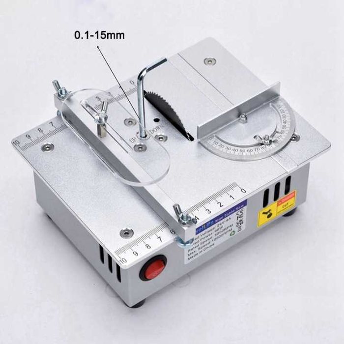 Na stół Mini piła mała do obróbki drewna elektryczna piła stołowa 220V