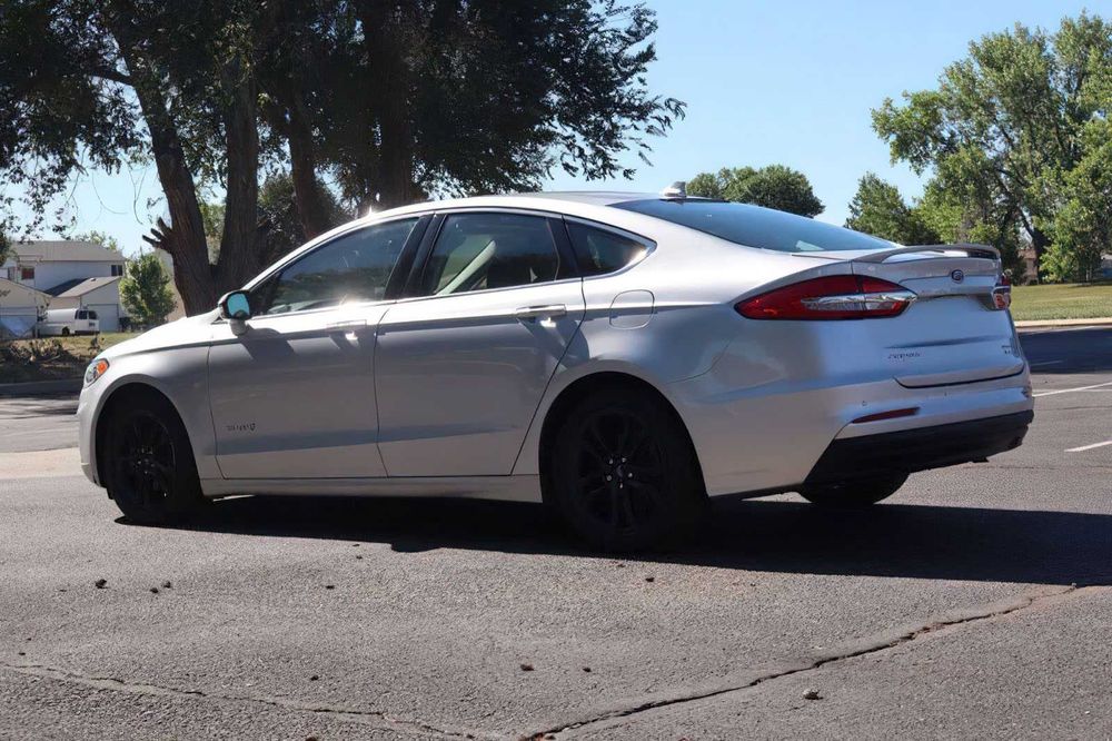 Ford Fusion Titanium      2019