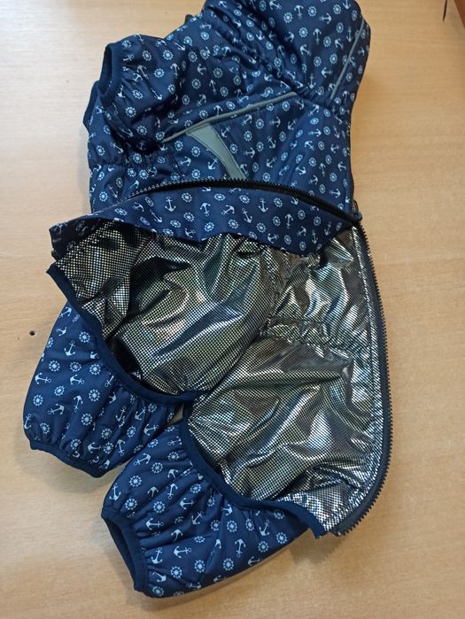 До розпродаж одяг для собак, нове, комбінезони, жилетки, тощо...