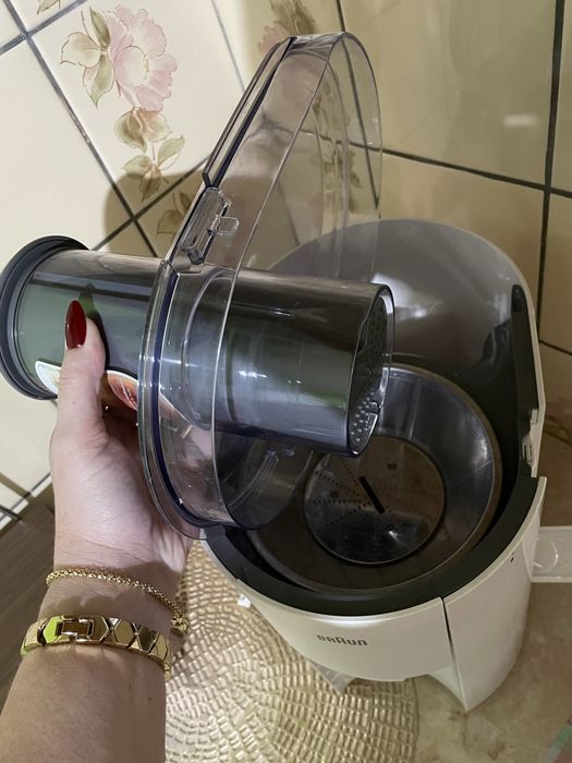 Braun De Longhi Sokowirówka biała 800W
