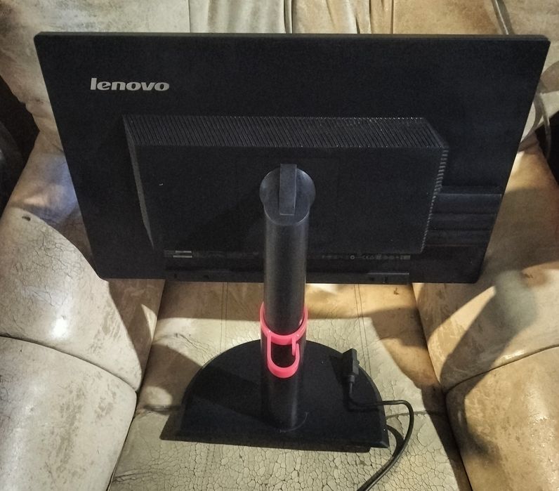 Монітор Lenovo LT2323pwa