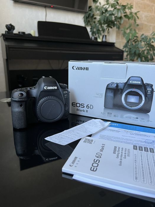Фотоапарат Кенон 6д марк2