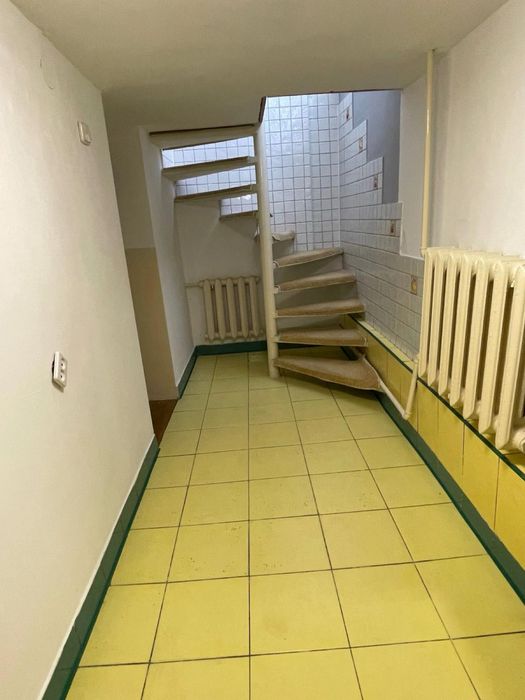 Продаж 1 кім.кварт.  і цокольного приміщення вул.Кульпарківська 69кв.м