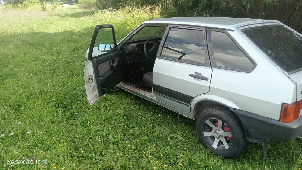 Продам авто ваз 2109