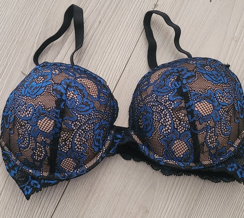 Biustonosz push up 75B