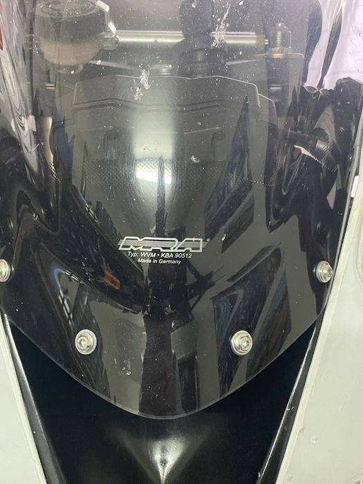 Kawasaki ZX10R 2008  branca e preto  28000  km