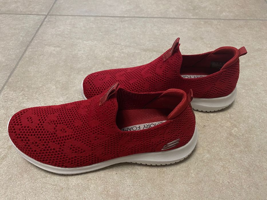 Жіночі кросівки Skechers
