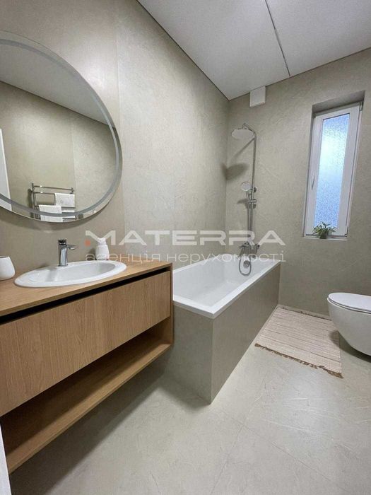 Іванковичі продаж будинку з ремонтом 114м2  на закритій території