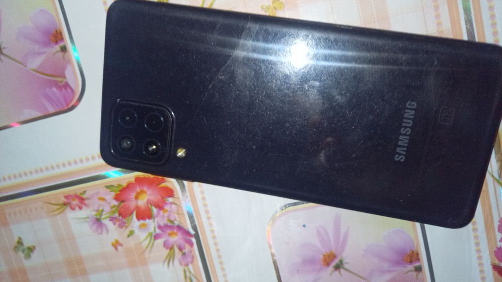 Самсунг а22 продаю