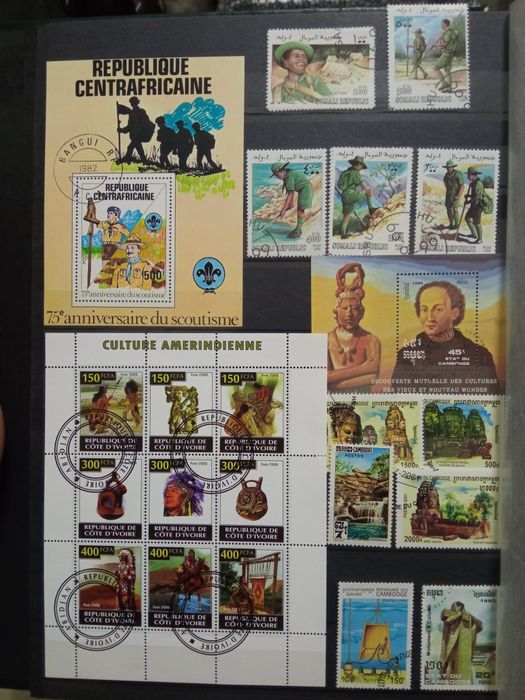 Продам марки. Архитектура. Личности. Скауты.