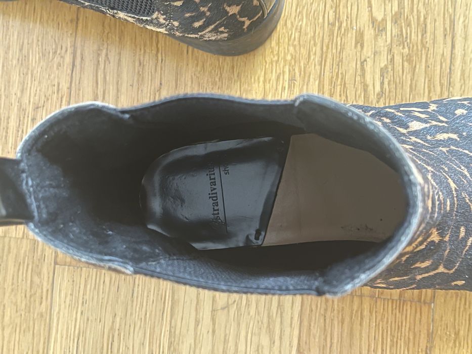 Botins Stradivarius 38 Animal print